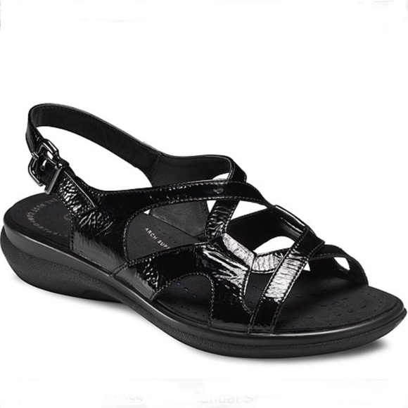 ECCO Breeze Black Patent Leather Sandals - Picture 2 of 5